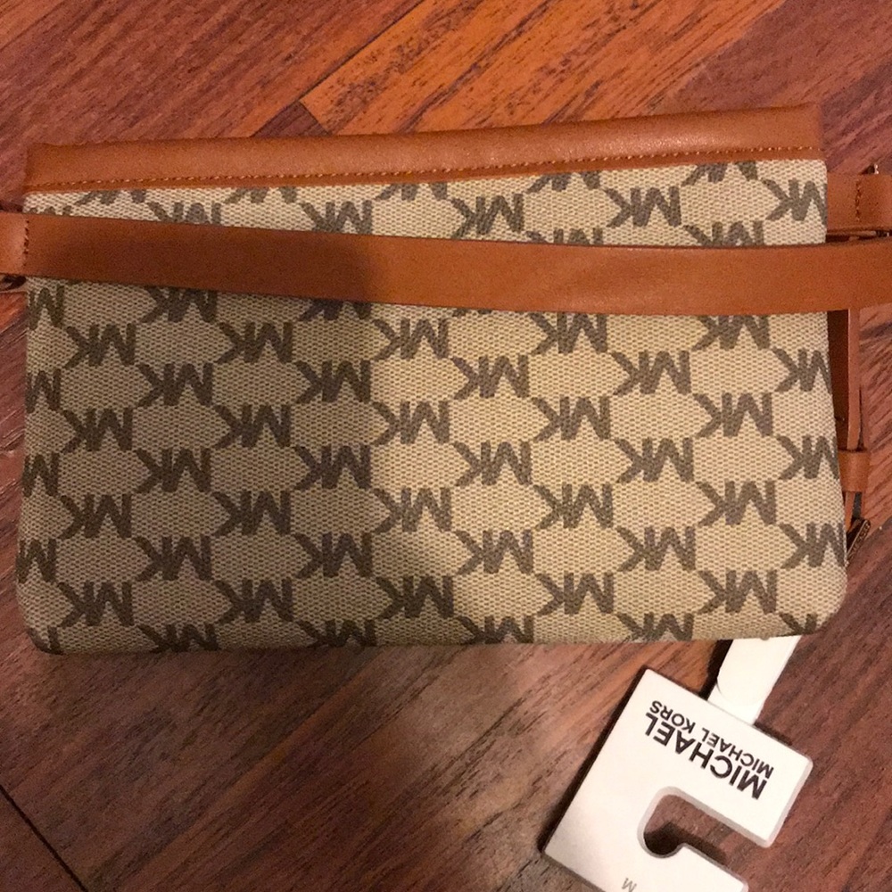 Michael Kors fanny pack